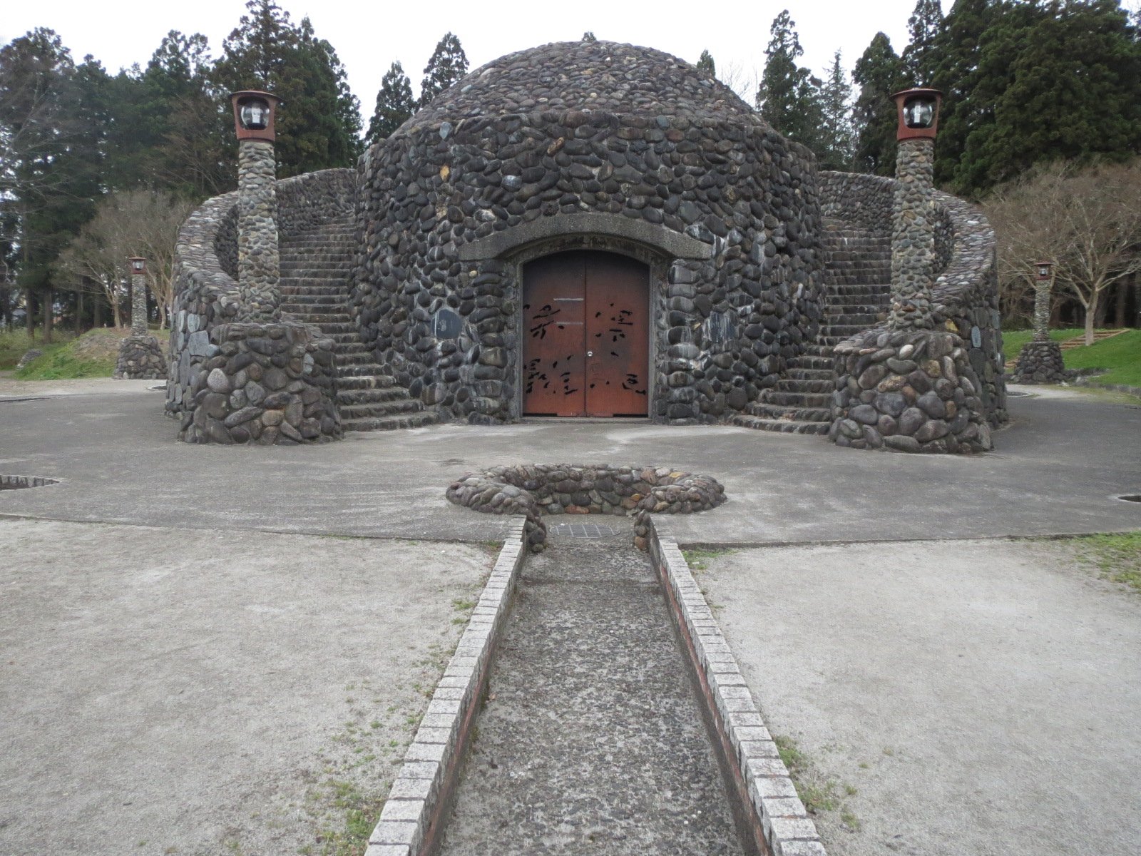 🌳 신들의 놀이터(카무이 헤치리코호)